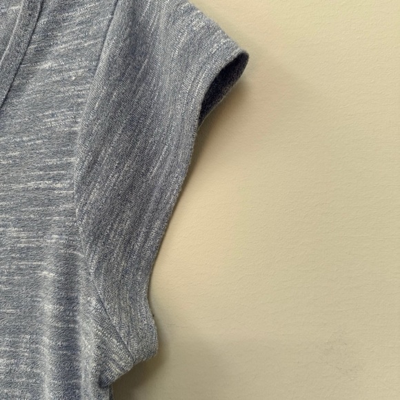 Women's Blue Top - Picture 3 of 4